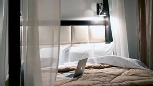 1 غرفة نوم وملاءات أسرّة