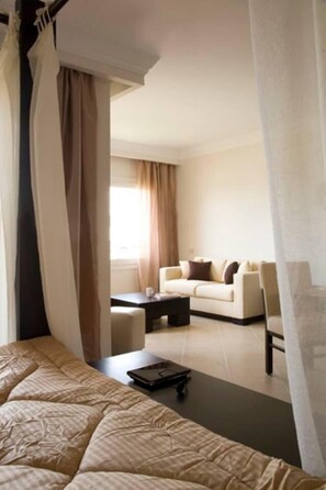 Apartment | 1 bedroom, bed sheets - Designer Studio With Amazing Views of the Red Sea! (Sahl Hasheeh)
