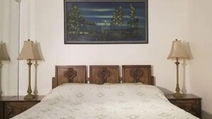 1 غرفة نوم وملاءات أسرّة