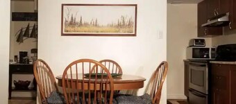 5 Star Basement Apartments #7