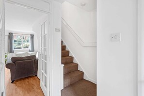 Interior - Three-Bedroom House in Richmond (London)