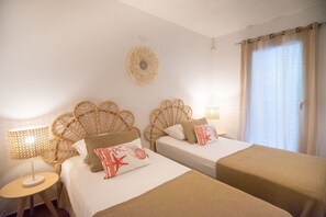 2 quartos, ferros/tábuas de passar roupa, Wi-Fi, roupa de cama