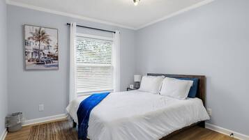 3 Schlafzimmer, Bügeleisen/Bügelbrett, kostenloses WLAN, Bettwäsche