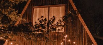 Rustic A-Frame | Hot Tub | Fire pit | Pool Table