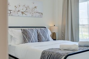 3 soverom, skrivebord, strykejern/-brett og wi-fi (inkludert)