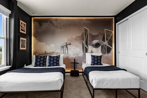 10 bedrooms, iron/ironing board, WiFi, bed sheets