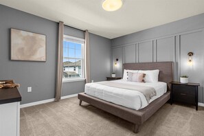 10 bedrooms, travel cot, WiFi, bed sheets - 10 BD/ 8 BA/ Windsor Island (3104M D) (Davenport)