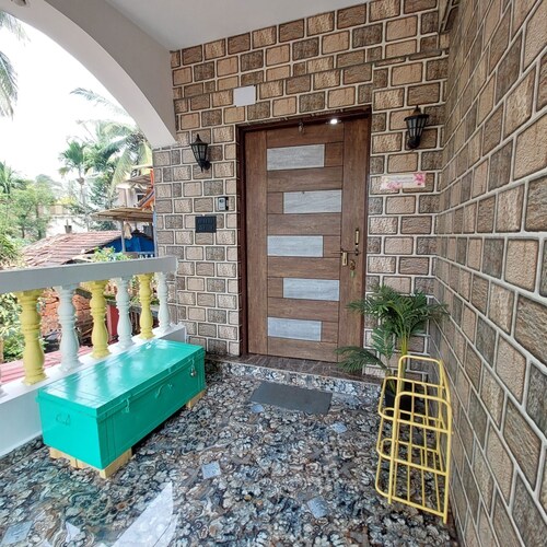 Stylish apartment on Goa's most happening stretch, bang on the Chapora River, 