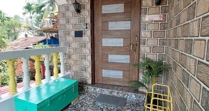 Stylish apartment on Goa's most happening stretch, bang on the Chapora River,