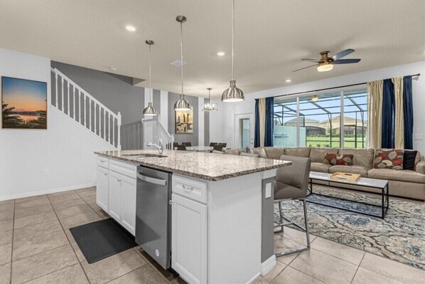 Interior - 5 Bedrooms/ 4.5 Bathrooms/ Solterra (7542 OS) (Davenport)