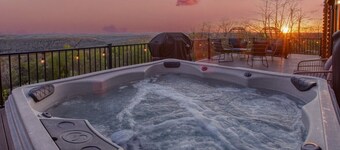 Sanctuary Summit | Hot Tub, Panoramic Views, ADA Friendly Cabin
