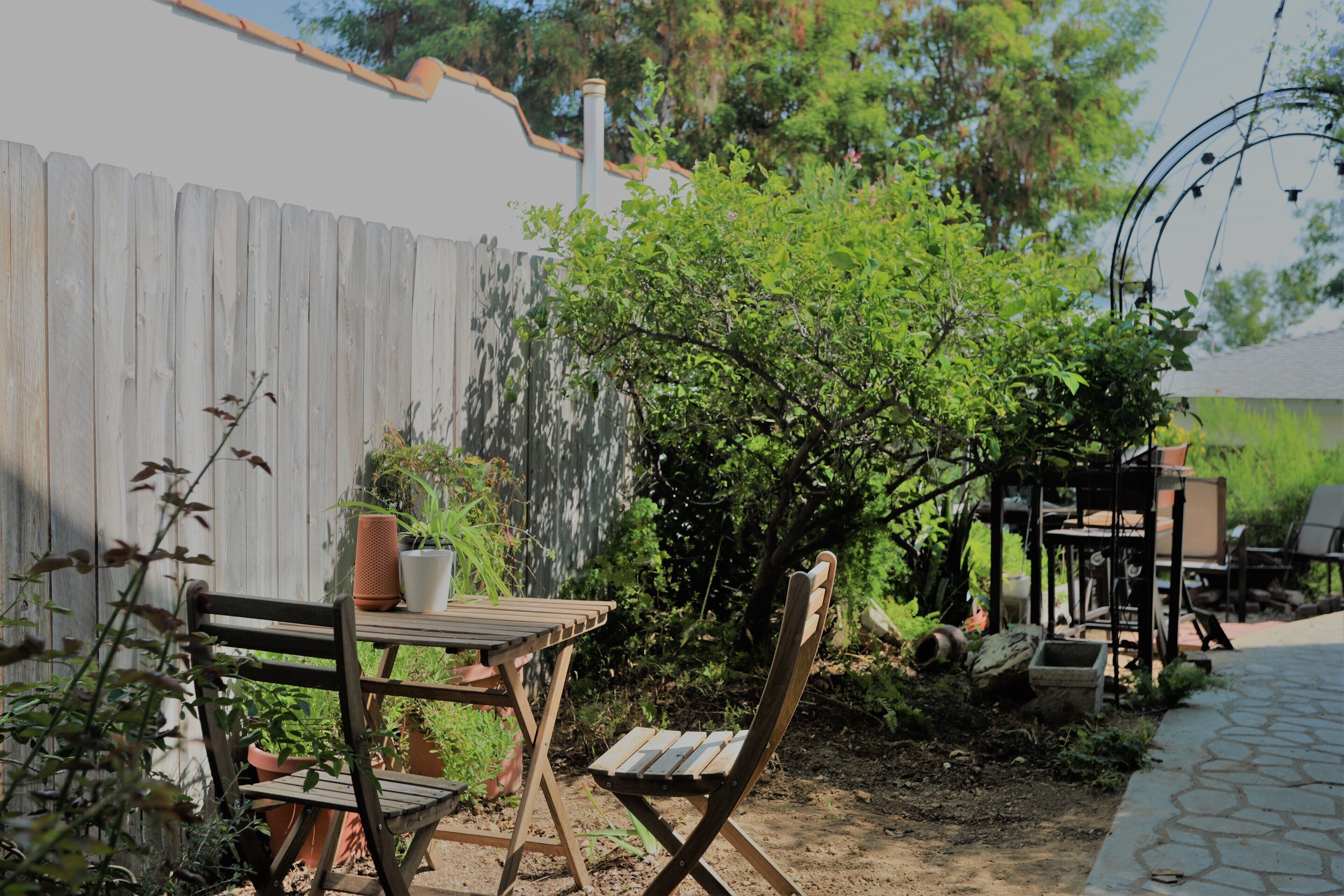 Hollywood Hills Bright Studio Unit