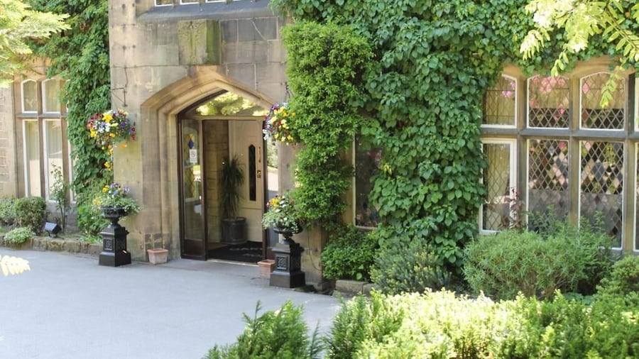 Oakwood Hall