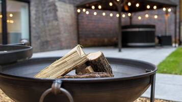 Cottage | Outdoor spabad