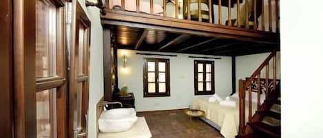 Via Luxury Suite City View | 1 bedroom, minibar, in-room safe, iron/ironing board