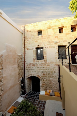 Exterior - Elaia-Fos (Rhodes)