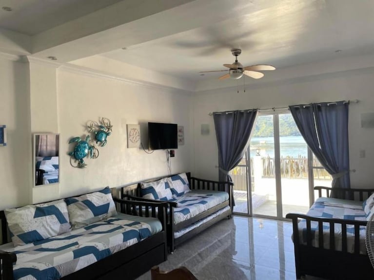 Beachfront 1br Villa - Sipalay
