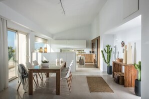 Dining - Olea Luxury Suites Heraklion
(El Dorado)