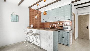 Fridge, microwave, coffee/tea maker, electric kettle