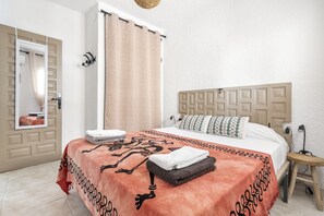 1 bedroom, free WiFi, bed sheets