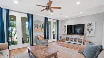 Townhome, 3 Bedrooms, Resort View | Living area | 50-inch Smart TV with digital channels, Netflix, streaming services