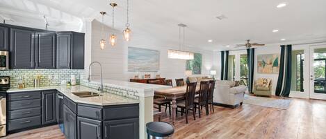 Townhouse, 3 soverom, resort-utsikt | Eget kjøkken | Kjøleskap, mikrobølgeovn, ovn og kokeplater