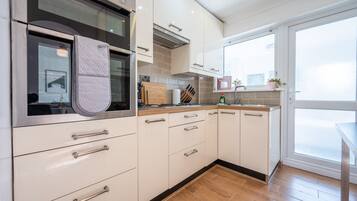 Basic House | Private kitchen