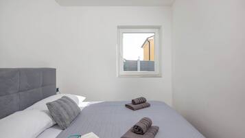 Family House, Multiple Bedrooms, 2 Bathrooms (Pool House Beba Tribalj Lake) | 3 bedrooms, iron/ironing board, free WiFi, bed sheets