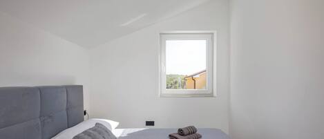 Family House, Multiple Bedrooms, 2 Bathrooms (Pool House Beba Tribalj Lake) | 3 bedrooms, iron/ironing board, free WiFi, bed sheets