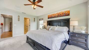 House (3 Bedrooms) | Interior