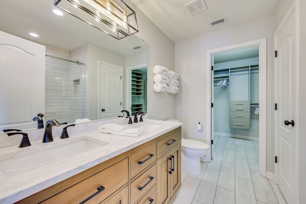 House (3 Bedrooms) | Interior - Private Patio + Lake View: Fruit Cove Home (St. Johns)
