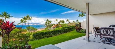 Condo, 2 Bedrooms | Outdoor dining