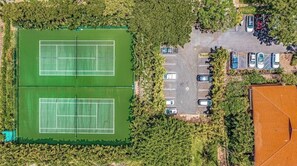 Condo, 2 Bedrooms | Sports court