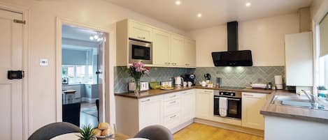 House | Private kitchen