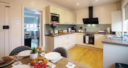 Stylish and Cosy Cottage in the Heart of Yorkshire