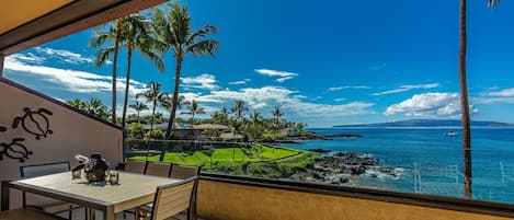Condo, 3 Bedrooms | Outdoor dining