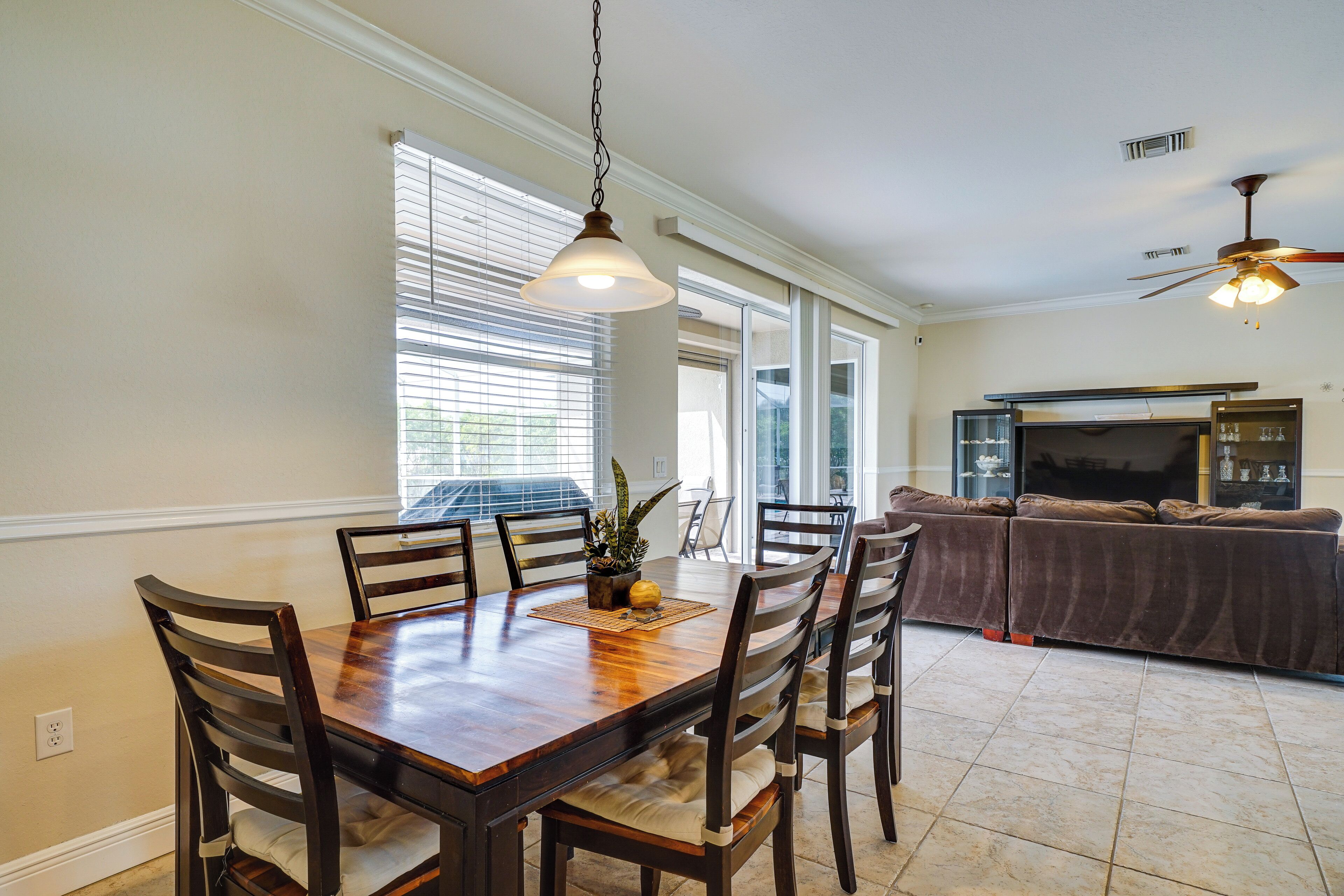 獨棟房屋 (4 Bedrooms) | 住宿內部