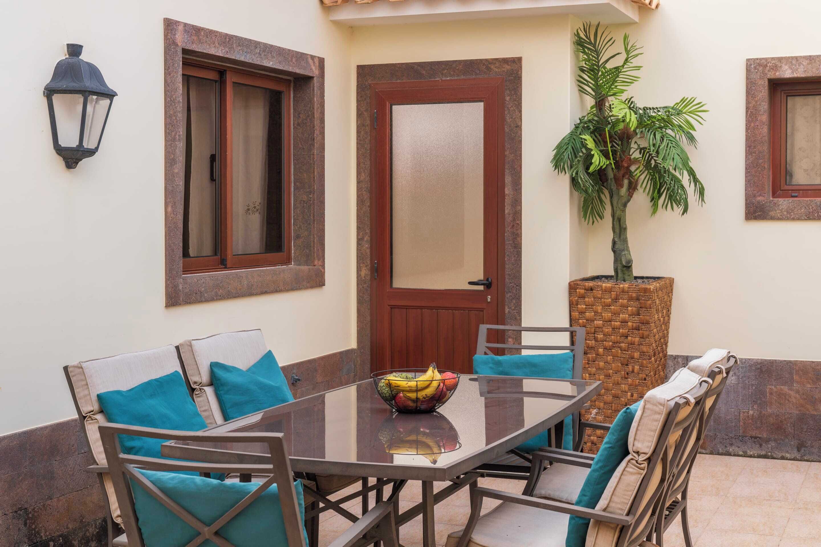 Utendørsservering