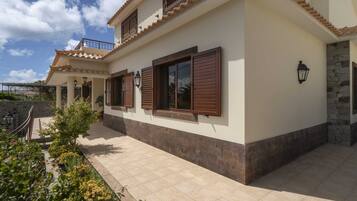 Basic-hus - flere senge | Udendørsområde