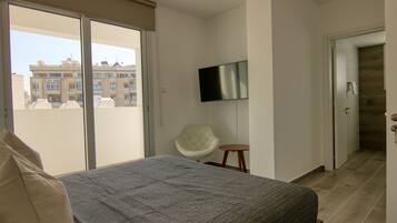 Apartamento superluxo | 2 quartos, cofres nos quartos, Wi-Fi de cortesia, roupa de cama