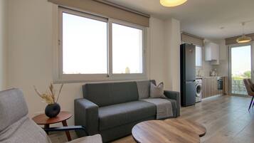 Apartamento superluxo | 2 quartos, cofres nos quartos, Wi-Fi de cortesia, roupa de cama