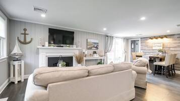 Cottage (3 Bedrooms) | Interior