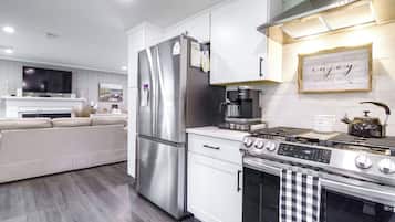 Cottage (3 Bedrooms) | Interior