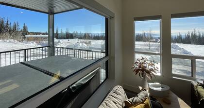 Front Row for the Fireworks in Brand New Happy Valley Executive TH