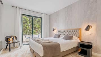 4 chambres, bureau, espace de travail pour ordinateur portable