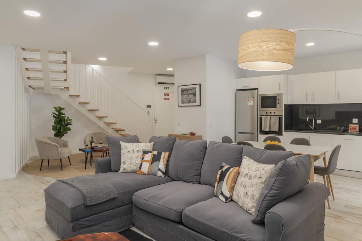 Basic Apartment, Multiple Beds | Living area | TV