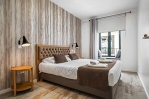 City Apartment, 1 Queen Bed with Sofa bed, Smoking | 4 bedrooms, desk, laptop workspace, iron/ironing board - Tanoeiros Residence by An Island Apart (Funchal)