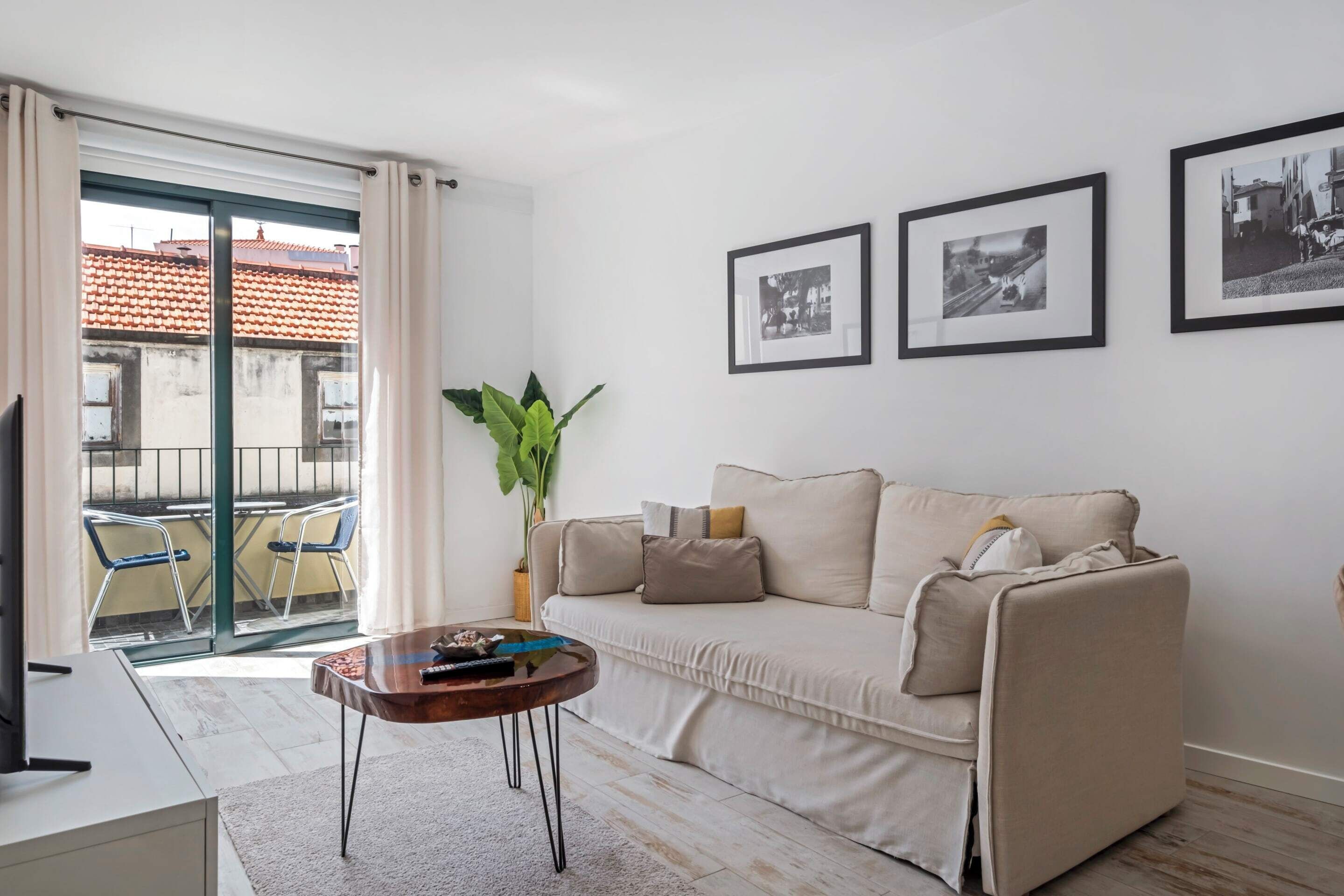 Apartamento City, 1 cama de matrimonio con sofá cama, balcón | Zona de estar | Una televisión