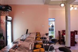 Interior detail - Excelsis Garden Hotel Kampala (Kampala)