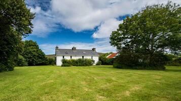 Cottage | Exterior